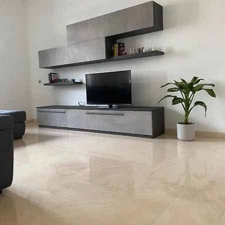 Apartment Elegante In Centro Bergamo